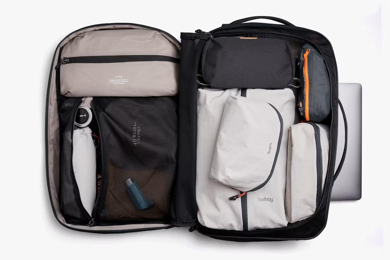 Lite Travel Pack 38L - Black