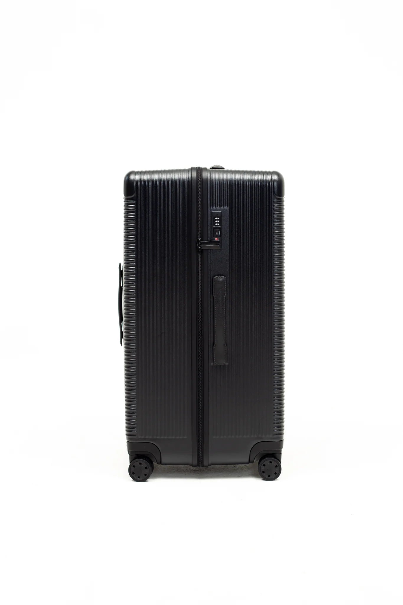 Aidan The Core Series Trunk Black image 2