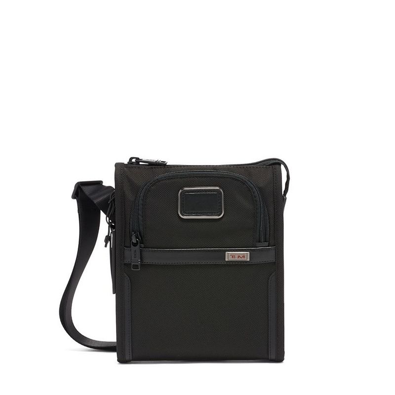 Alpha 3 Pocket Bag Small // Black image 0
